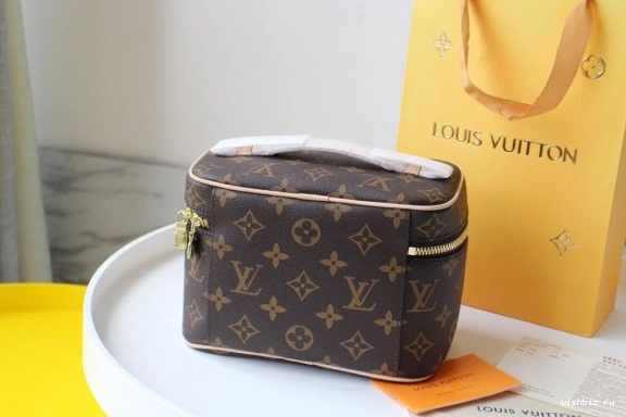 WIS TOILETRY LOUIS VUITTON BAG 0828